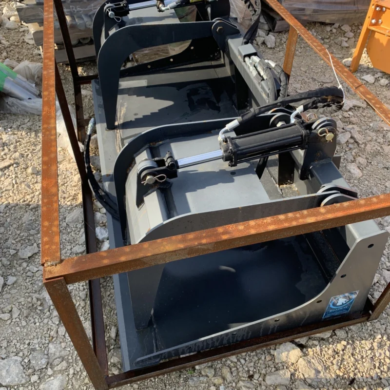 72 inch skid steer grapple bucket Wolverine - Image 2