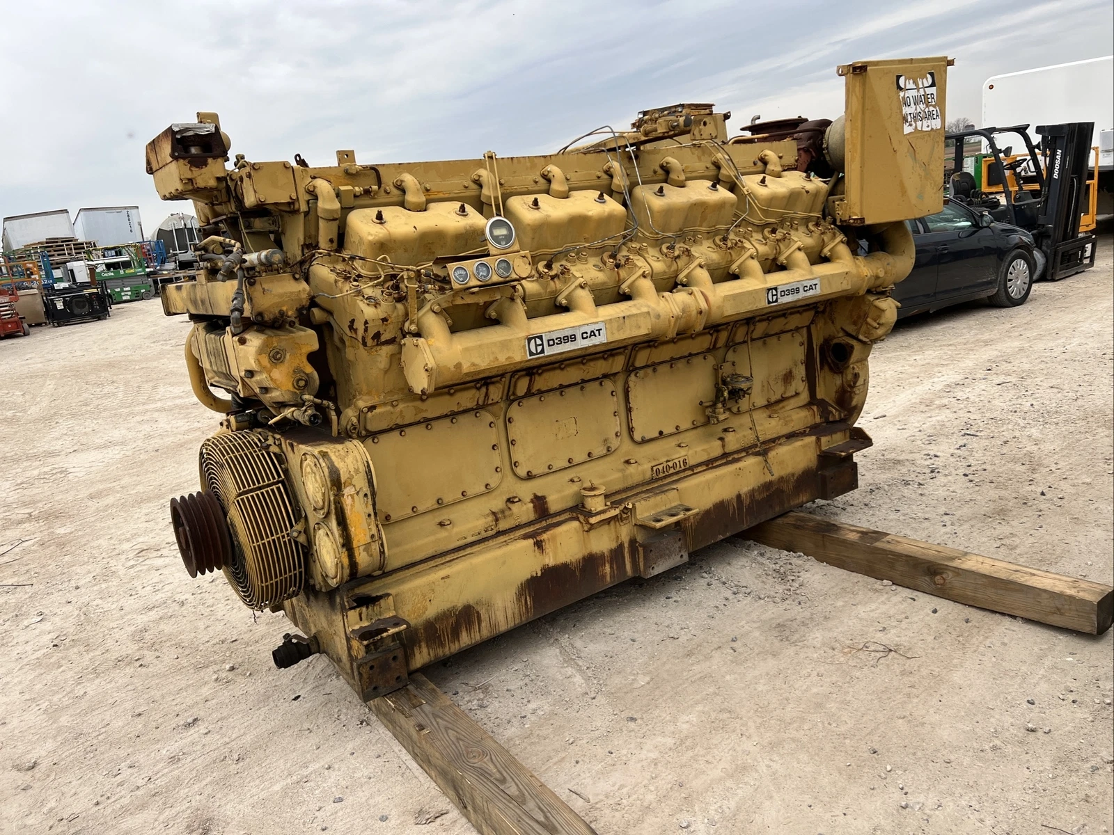 Cat D399 Engine Generator Marine diesel 16 cylinder - Image 3