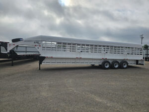 2025 Big Bend 6'8"X32' Stock / Stock Combo Trailer