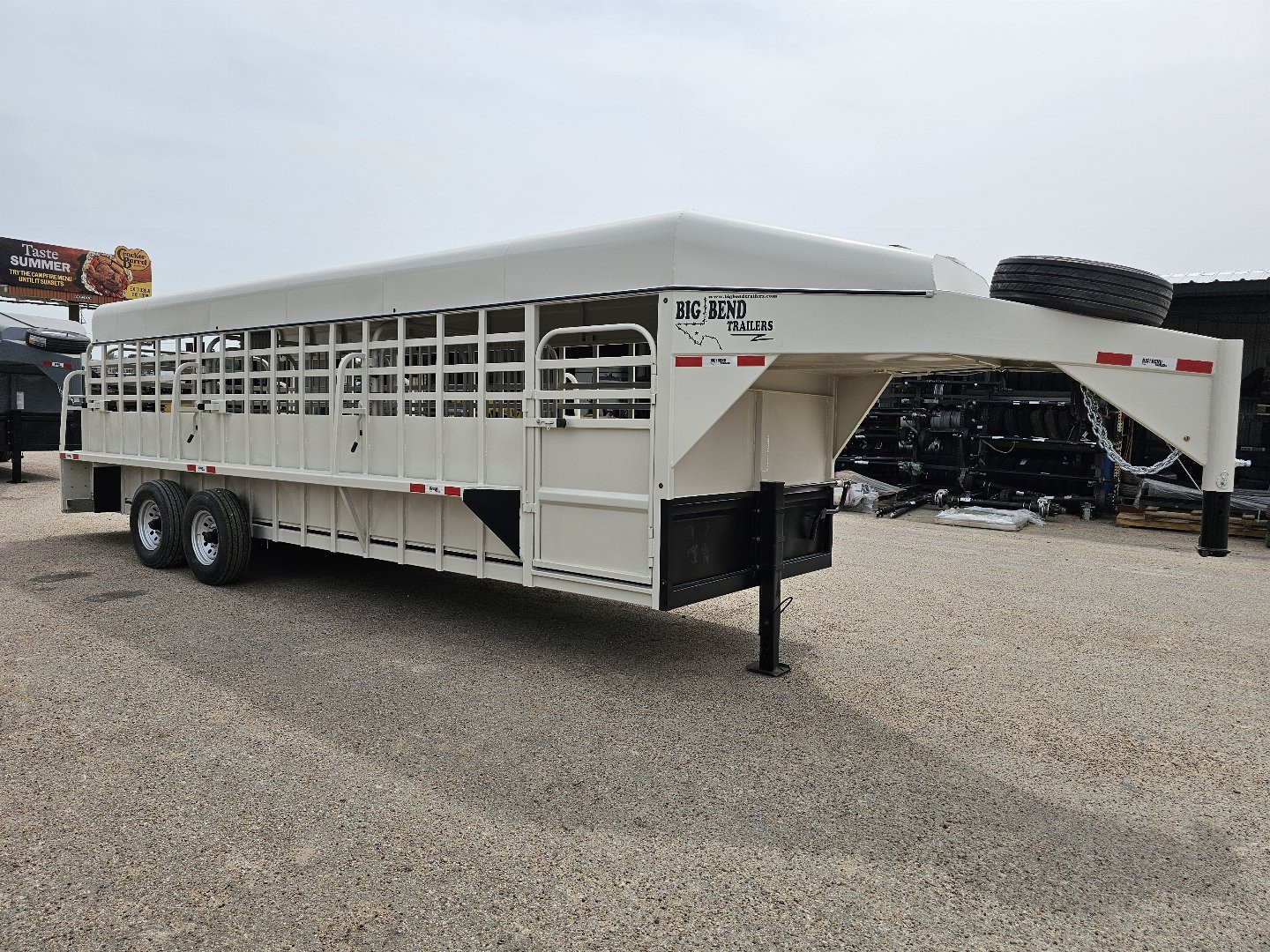2025 Big Bend 6'8"X24' Stock / Stock Combo Trailer