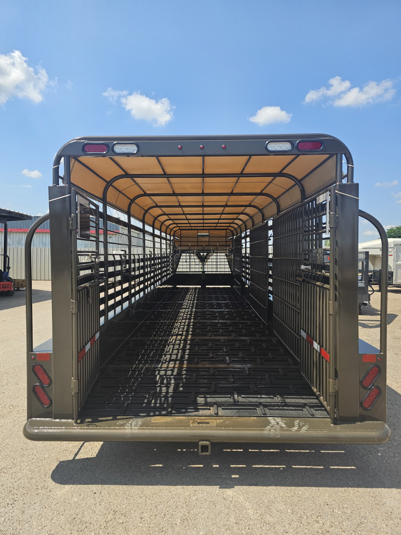 2025 Neckover 32'X6'8" Stock / Stock Combo Trailer - Image 6