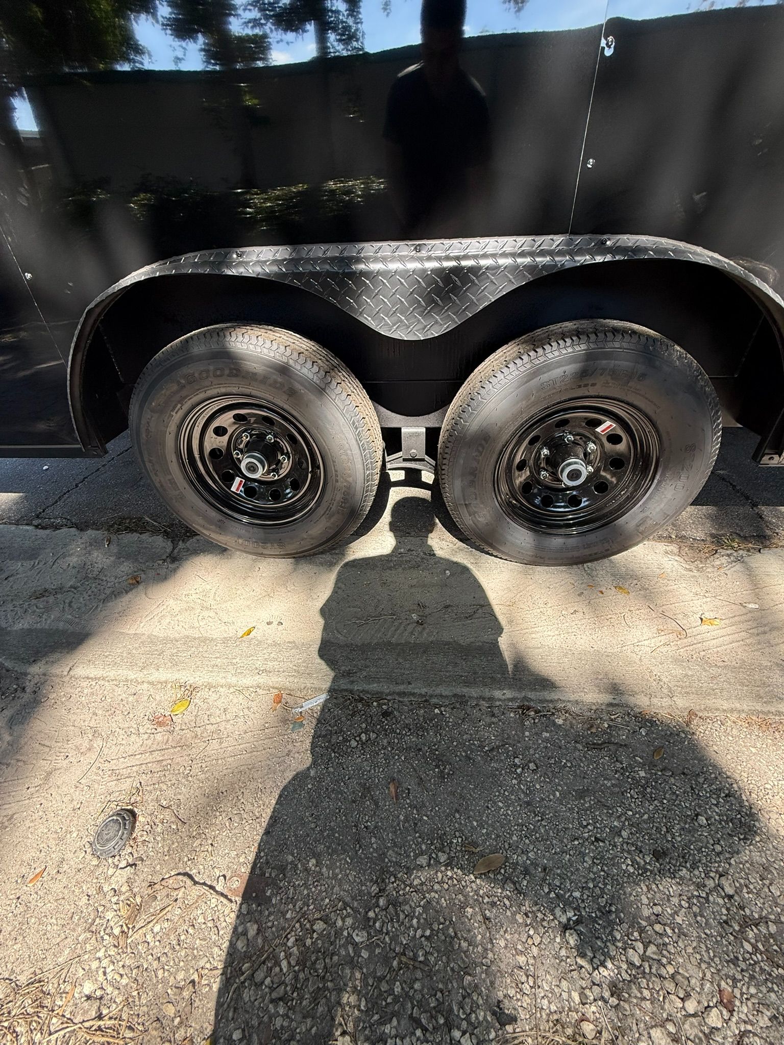 2026 Hook & Line 8.5 x 16 Enclosed 10k Trailer - Image 11